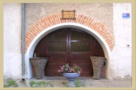 ingresso associazione lato ingresso associazione